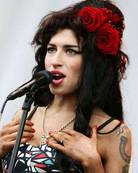 MÜZİK TARİHİNDEN YAPRAKLAR